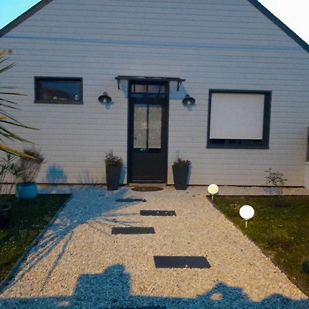 Maison Chaleureuse Bord De Mer Primelin Exterior photo